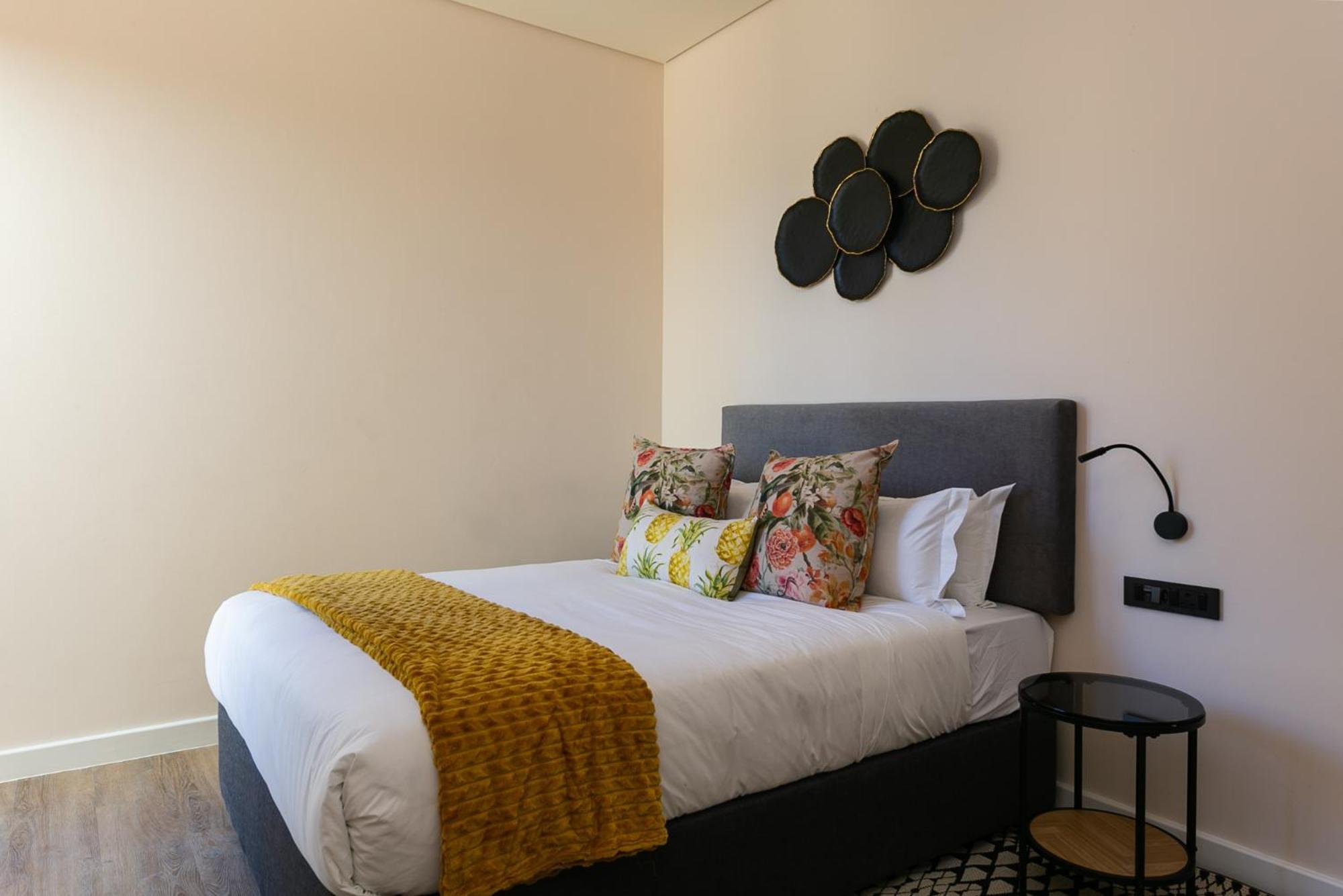 The Palm Flats Sunlit Serenity 300m From Sea Appartement *